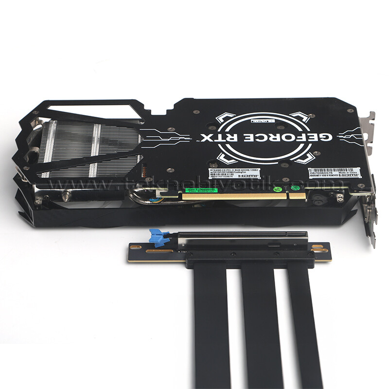 Dark PCIe 5.0 x16, 90 Derece Açılı 20cm Yüksek Hızlı GPU Riser Kablo ...